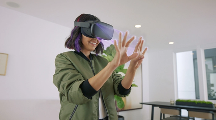 CircuitStream's tweet photo. An excellent read on making technology feel natural, why hand-tracking is so important, and how Facebook Reality Labs seeks to build connection using VR

 https://t.co/NaualCkvwY

#virtualreality #facebook #quest2 #XRtraining #circuitstream https://t.co/yaJDHL3CB3