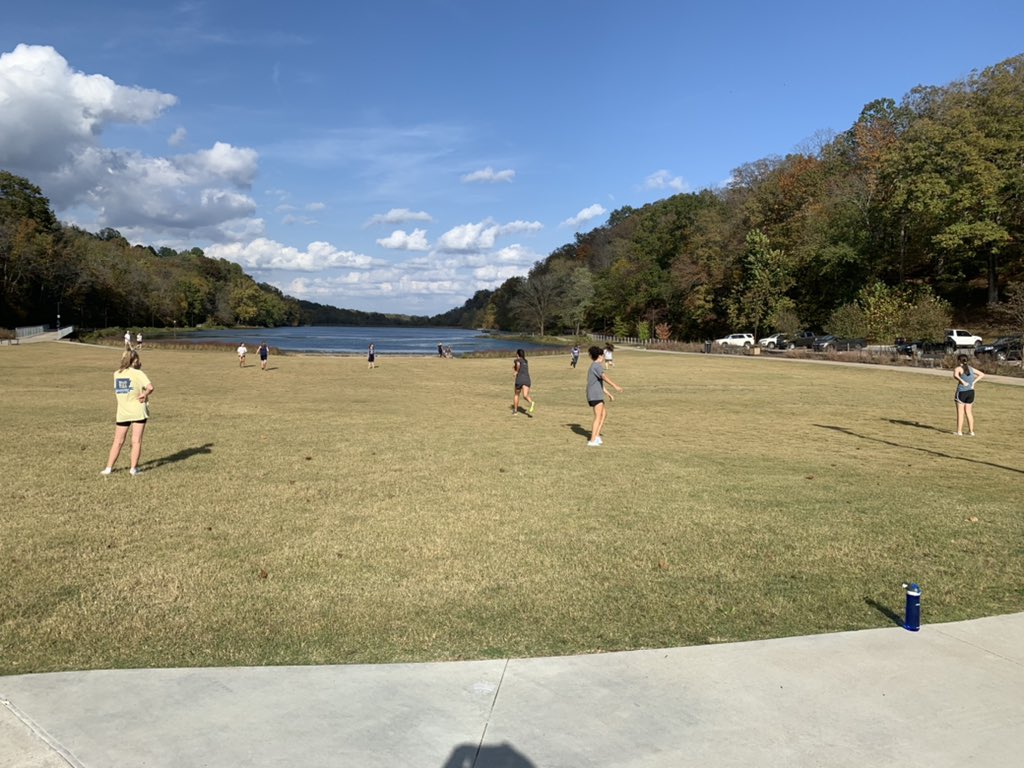 CoachMalashock's tweet photo. Been searching for the right time to blast this out: Sadly, we won’t have enough girls at HHA Rogers this year for HS hoops. A tough reality in these crazy times. Continuing the program-build, though, with a fun, dedicated Jr. High group. Working hard today down at Lake Atalanta! https://t.co/mtZ7GIczRs