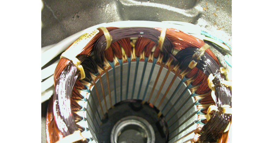 EmpoweringPumps's tweet photo. A common issue when diagnosing #pumps and #motors is excessive current draw. There are many causes of high current, such as worn components or operating far to the right of the #PerformanceCurve. #HOMAPumps discusses a 3-phase power imbalance. https://t.co/QVpLucVDi5 #MotorTalk https://t.co/wfxFueA0jY