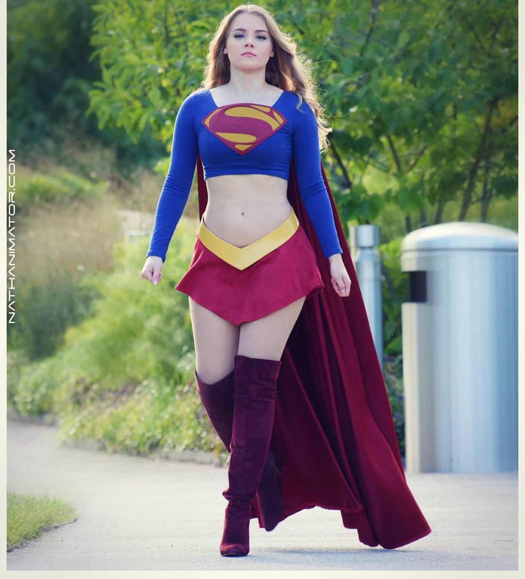 Cosplay supergirl Marvel Supergirl