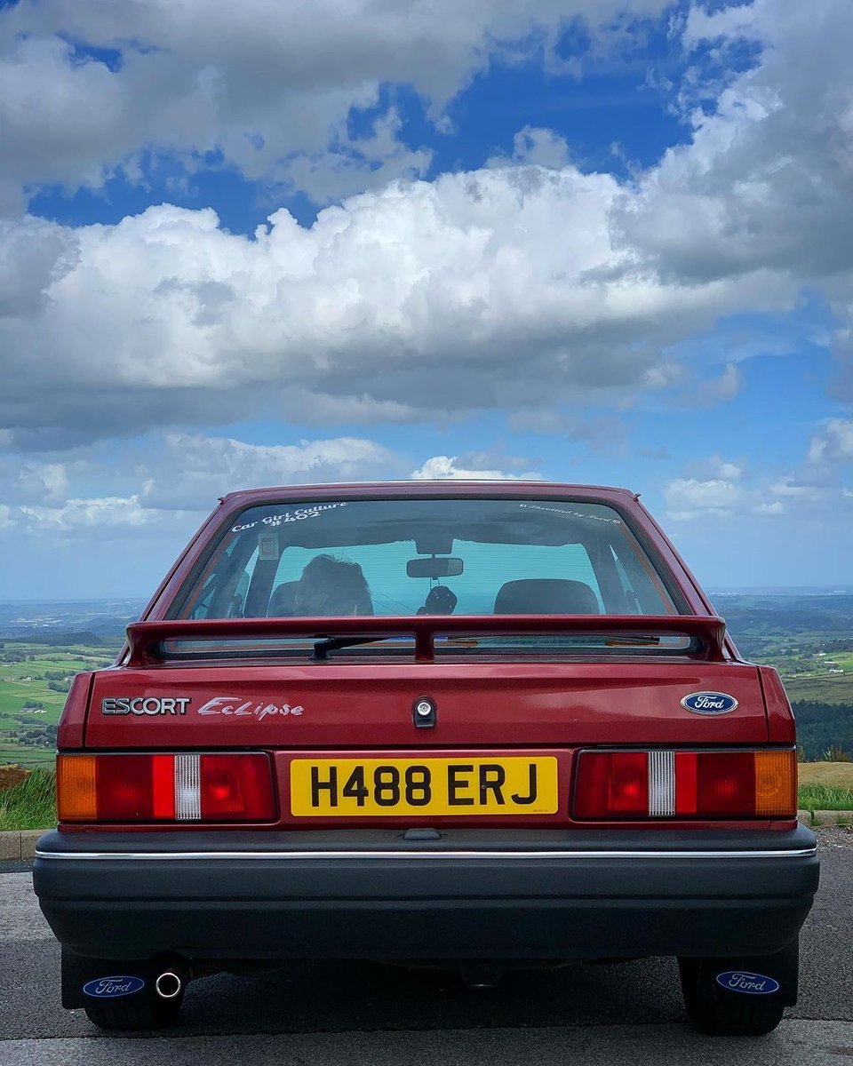HeritageFord3's tweet photo. Ford Escort Mk4
π·: cargirl_uk
#heritageford #fordescort #fordescortmk4 #mk4escort #escortmk4 #fordowners #fordownersclub #scortedgroup #forduk https://t.co/wMgqaGefEZ