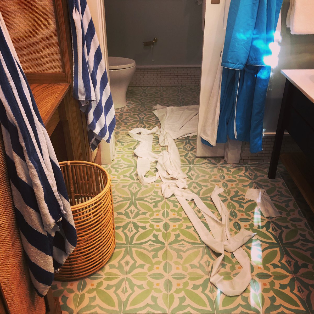 Thatfunnymom1's tweet photo. When your toddler discovers “a fun new toy” 🧻🧻 in the hotel room #laughatit #toddlerlife @TheMarkerResort https://t.co/m5TqZ33B8E