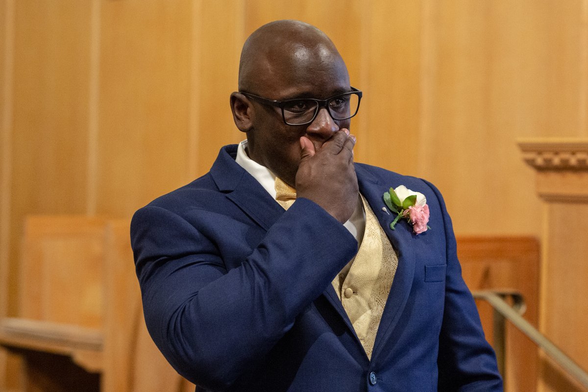 ❤️😍❤️ Terry's first look of his bride Sammy!
📷 <a href="/Fornearphoto/">Fornear Photo</a>
.
.
.
#wisconsinbride #northwoodswedding #weddingphotographer #photographer #wausauwedding