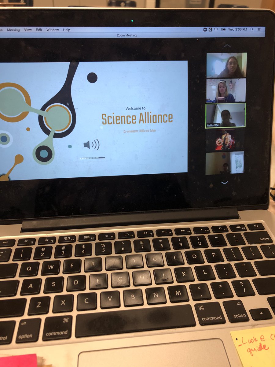mag_hunt20's tweet photo. First Science Alliance Club meeting today! Whether virtual or hybrid or brick and mortar, these students are still connecting! #UHSAT #commUnity https://t.co/BNOo6nx80l
