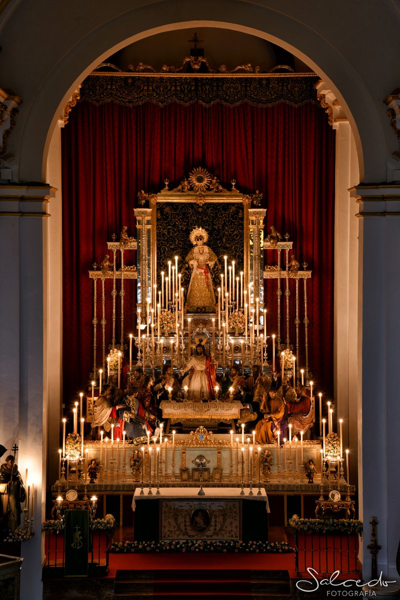 lacenademalaga's tweet photo. Así se presentan Nuestro Sagrados Titulares en el altar de culto con motivo del L aniversario de su Bendición https://t.co/bZKgzsfaXU