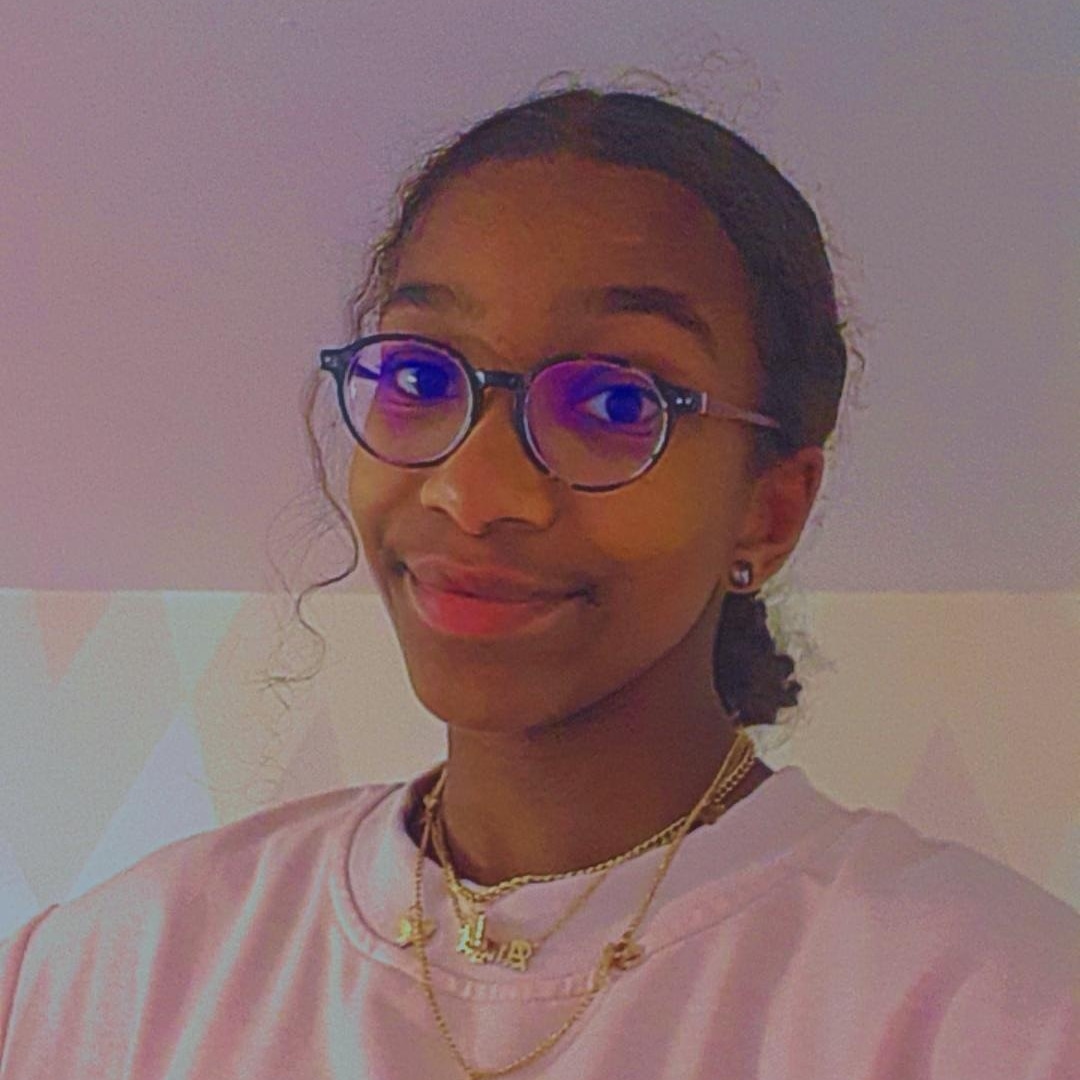 Acnh2Maiwenn's tweet photo. #ACNHVSIRL round 2, le premier commence ร dater ๐
รtrangement je prรฉfรจre mon perso ac ๐ https://t.co/YLQbF1AhZ8