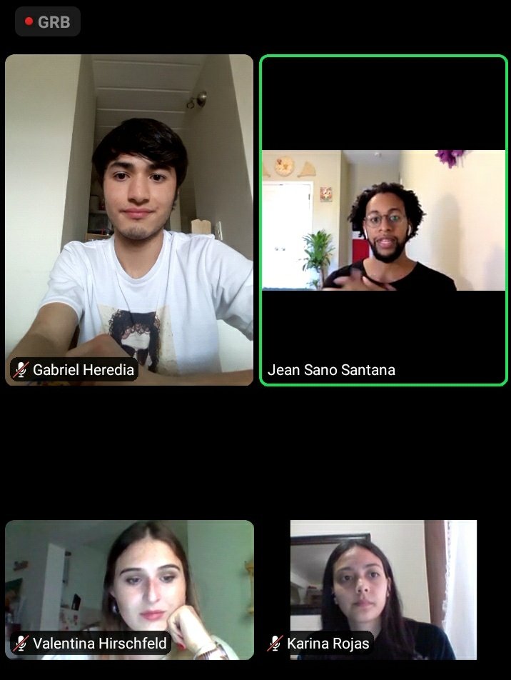 gaboheredia_'s tweet photo. Encuentro de hoy para @UNICEF representando a #META donde charlamos de proyectos y planes futuros. La importancia de conservar esos proyectos de vida, y cómo nos vemos realizandolos en un contexto de post-pandemia. 👇🏻👇🏻👇🏻
#MiFormula #LaJuventudOpina https://t.co/rVixOXlKPv