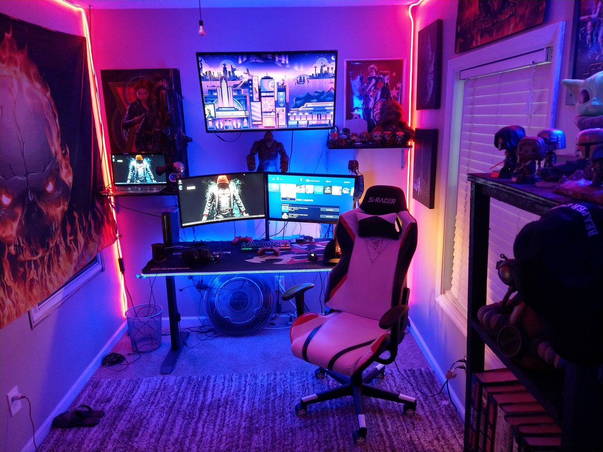 OsirisCODE's tweet image. Dining room? I think not 🤣 #GamingSetup #gamers @ChaosReignsGG #gamerlife #gamingcommunity @Agile_RTs