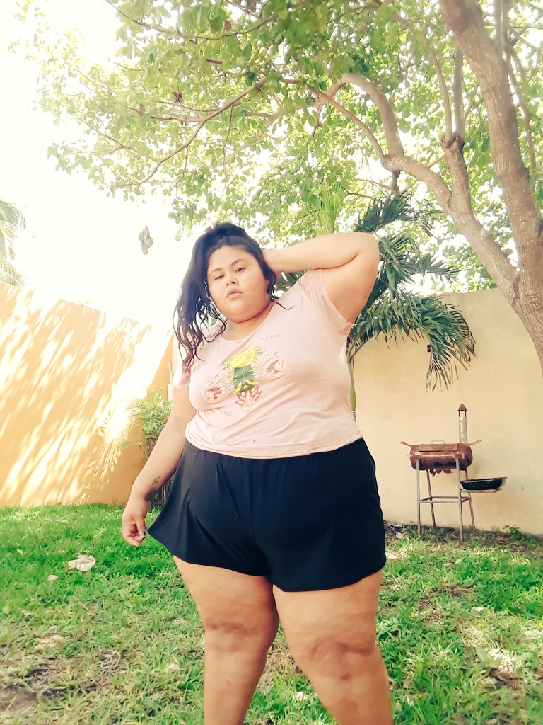 PradosYurii's tweet photo. Juzgar es malo, vivan ustedes y amen. 😈💖
#amorpropio #meamoynomeimporta #iloveme #gorditas #likeplis #likemyphoto #myfhoto https://t.co/lgTDhp7Tqf