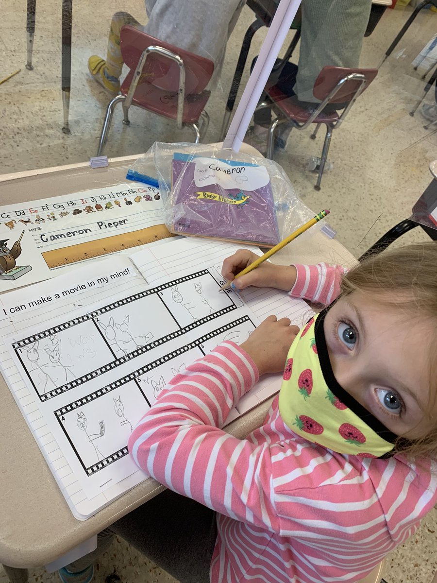 MrsScheiner105's tweet photo. Taking “Book Walks” and making a movie in our minds! What’s next for these amazing 1st grade readers ? 😉

#ReadersWorkshop⭐️⭐️⭐️⭐️
#BuildingGoodReadingHabits✅ https://t.co/2J7wZjnEkG