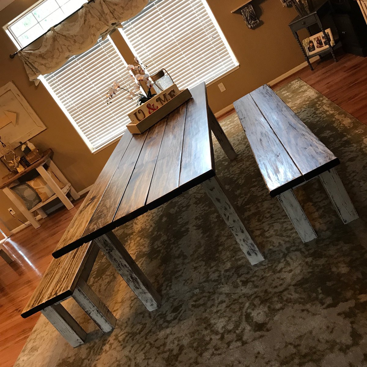 731Woodworks's tweet image. I built this massive table and bench set way back when. 8 feet long. This table was a beast! #table #diytable #farmhousetable