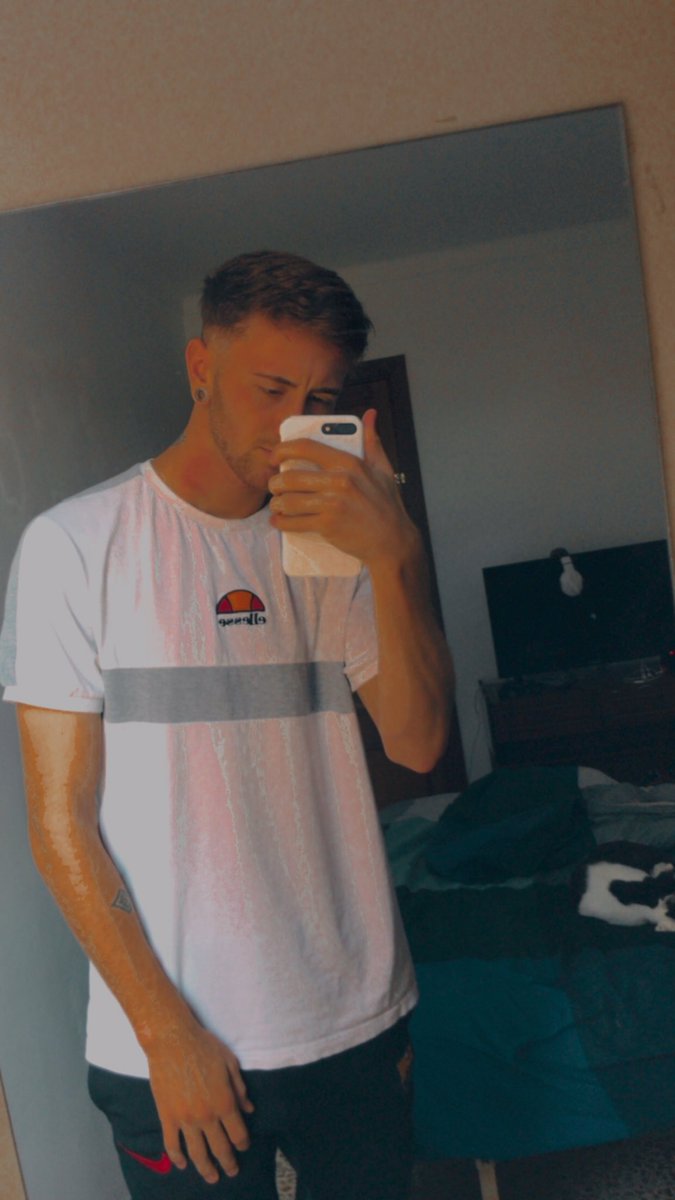 Colob5's tweet image. Pa subir algo