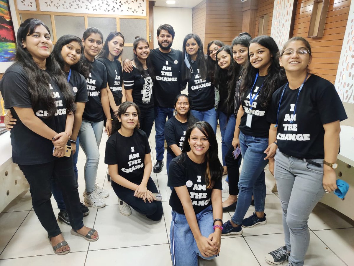 parivartantheng's tweet photo. #Aabhaar2020 #4yearsofchange
#Parivartanthechange
Glimpses of 4 years of Change AGM Aabhaar 2020 at Head Office Moradabad. 
Keep Supporting 😊🤝 https://t.co/4CwPMIgviH