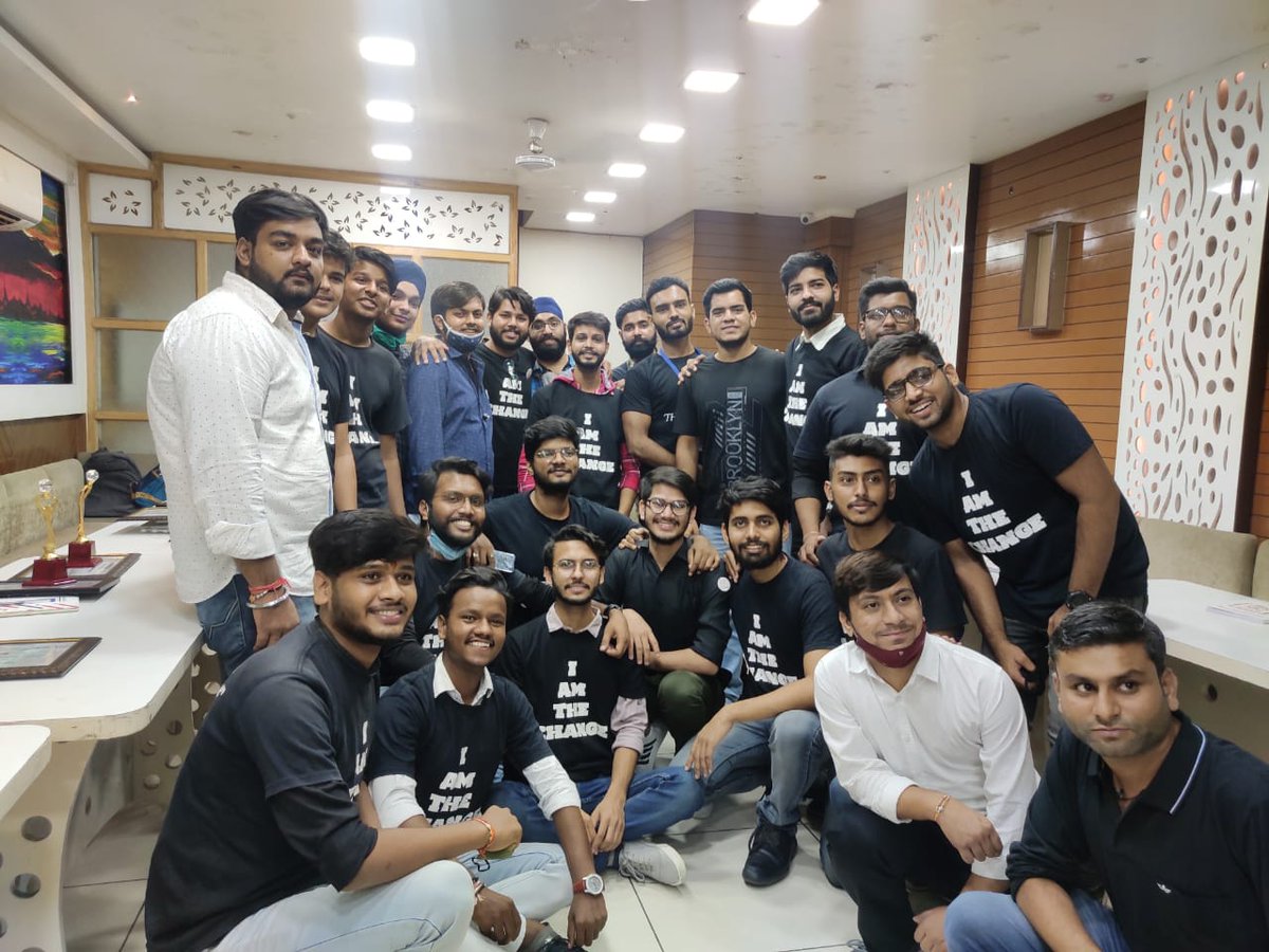 parivartantheng's tweet photo. #Aabhaar2020 #4yearsofchange
#Parivartanthechange
Glimpses of 4 years of Change AGM Aabhaar 2020 at Head Office Moradabad. 
Keep Supporting 😊🤝 https://t.co/4CwPMIgviH