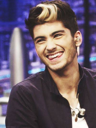 Zayn Malik& #39;s smile to brighten your day~a thread
