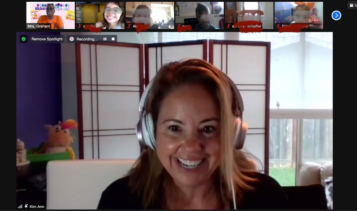 MRSSGRAHAM2's tweet photo. Thank you @KimAnnWriter1 for visiting our virtual kindergarten classes today. You taught us so much about how authors write and publish books. This was a truly inspiring visit🥰 @RomanelliPaul @LorraineRadice1 @LBSchoolsNY @MsRobertsENL https://t.co/m2HtJO1QLU