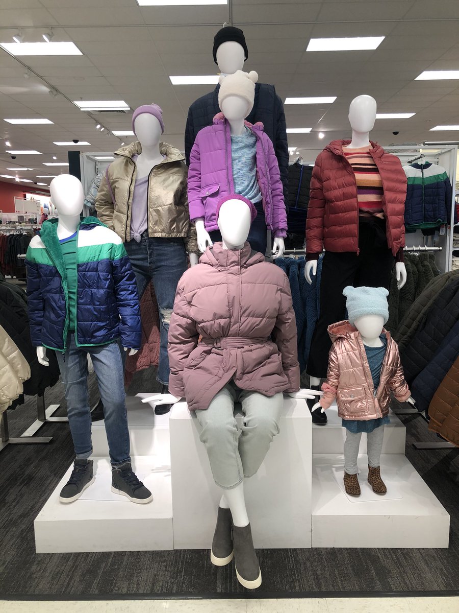 RichardMed12's tweet photo. Forecast is saying snow!! Come get your puffer at Belmar!! #T2717 #Target #puffeshop #snowy @MikeSickels7 https://t.co/u8QvI4dPUz