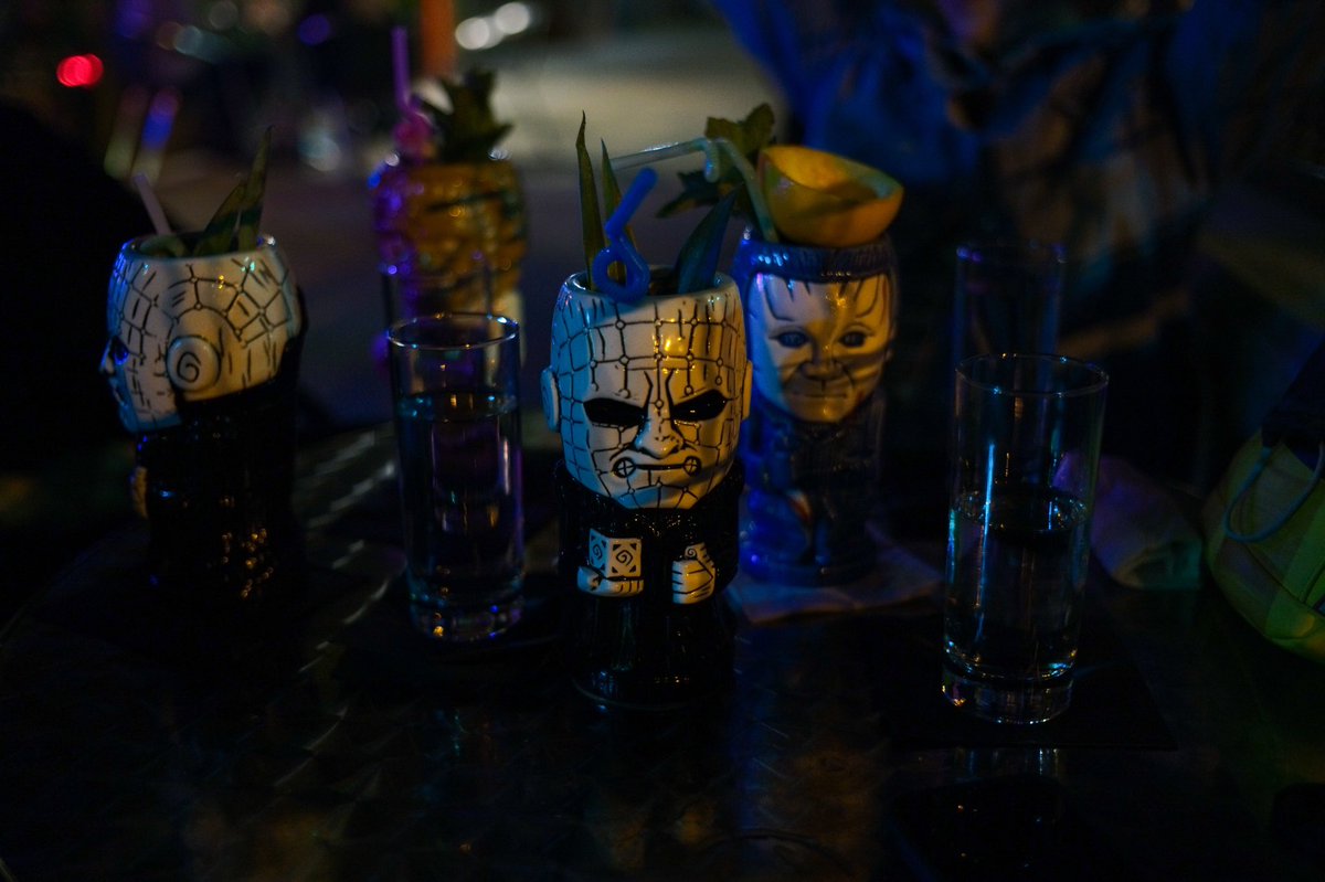 DRINKS THAT WILL TEAR YOUR SOUL APART! 👻🍹

NO TRICKS, ONLY TREATS! 🍭🎃

CHOPPER HULA-WEEN 4-11PM! 🧟‍♀️🧡🖤👻

SUPPORTING SMALL BUSINESS IS DELICIOUS 🤖