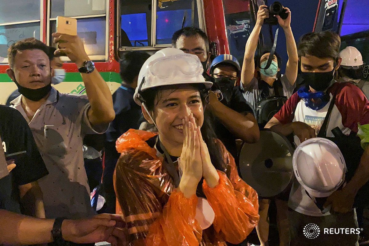 notty_no's tweet image. One of the Thai leaders protest was arrested......shame on you Thai government !!!🤬🤬🤬🤬#Saveมายด์ #whatishappeninginthailand #20ตุลาไปม็อบ #ม็อบ21ตุลา