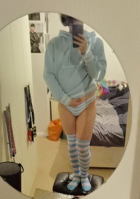 Content from snugislewd