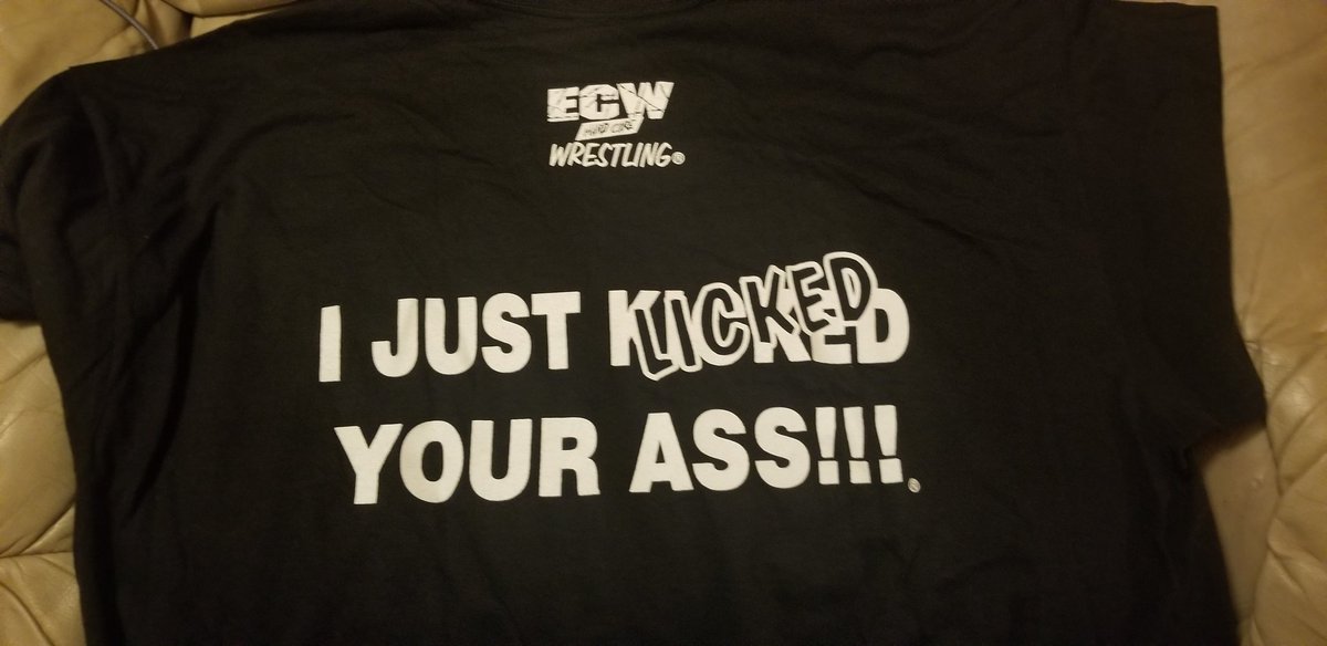 bjgoalie72's tweet photo. Sending this out tomorrow for the Virtual Signing with @ECWDivaFrancine and @SuperstarSigned #queenofextreme #rfvideo #signedbysuperstars #ecw https://t.co/rBwW8PI1lV