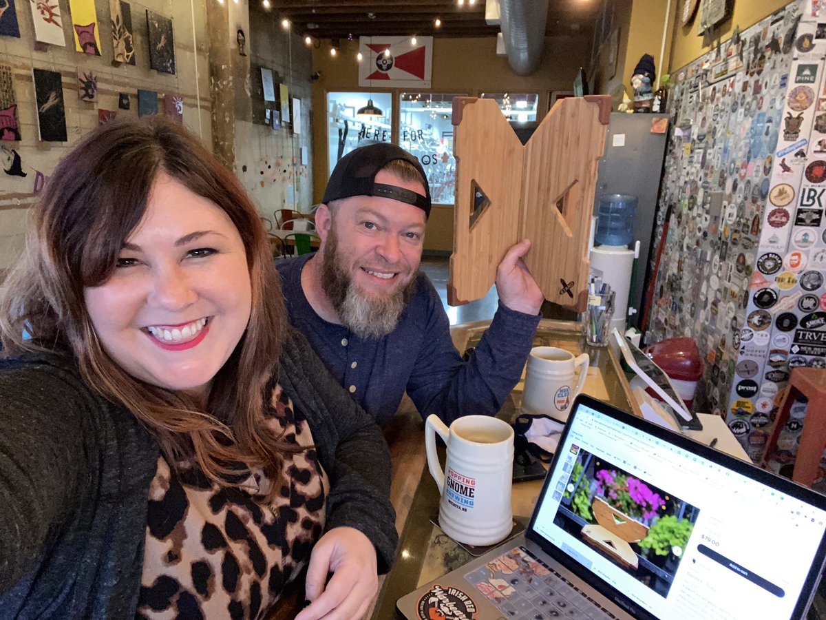 getxstand's tweet photo. Today we sponsored the @MakeAMarketer podcast AND LAUNCHED OUR ETSY STORE, ceremoniously from @HoppingGnome!
Here’s the link to our shop: https://t.co/HgPjPloMft
Thank you for being a part of this very exciting journey!
#workfromeverywhere #workfromgnome https://t.co/tYjvOzXtsq