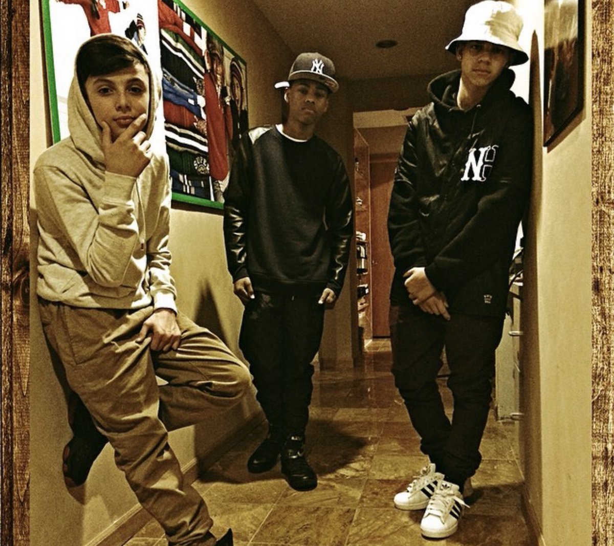 𝐃’𝐆𝐎𝐑𝐃 ♣️ tweet media