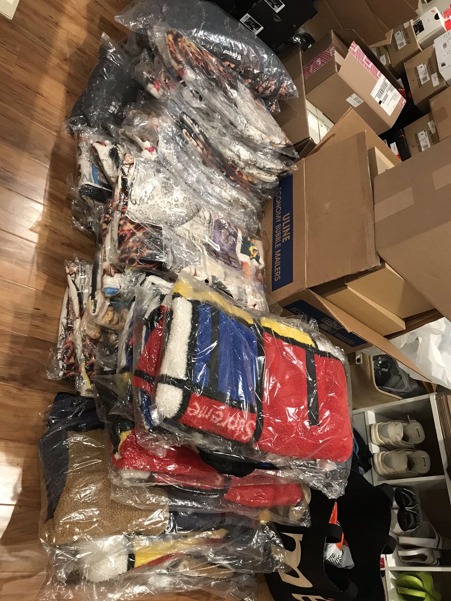 UNFOLLOW (@shenlijunnnn) on Twitter photo recent supreme drops @TheOilCopUS <a href="/MEKRobotics/">MEKAIO</a> <a href="/Cartel_Proxies/">Cartel Proxies</a>  <a href="/WinnerProxies/">Winner proxies</a> <a href="/TheOilEdu/">TheOilEdu</a> recent supreme drops @TheOilCopUS <a href="/MEKRobotics/">MEKAIO</a> <a href="/Cartel_Proxies/">Cartel Proxies</a>  <a href="/WinnerProxies/">Winner proxies</a> <a href="/TheOilEdu/">TheOilEdu</a>