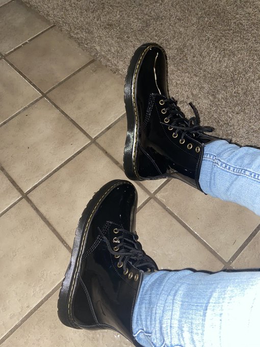 📣Reimbursement Opportunity 📣 $end 100$ for my boots or $end 50$ for my nails First choice gets 1 custom<a href="/tag/newprofilepic"class="tags"><span>#newprofilepic</span></a>