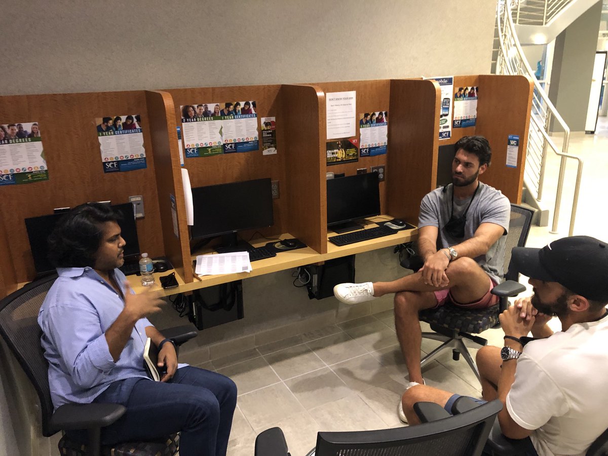 ⁦<a href="/SCFnow/">StateCollegeFlorida</a>⁩ Veterans Business Incubator “Meet the Mentors.” Thanks to ⁦<a href="/HelloAnando/">Anand Pallegar</a>⁩ for supporting our #veteranentrepreneurs 
#InnovateSCF