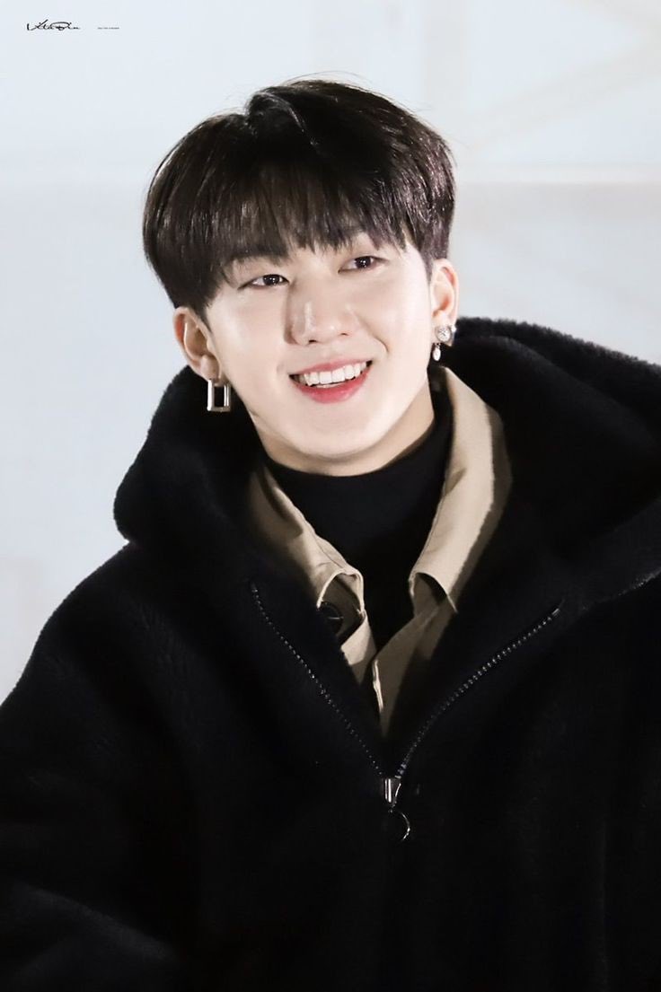 changbin in this jacket — a fluffy thread