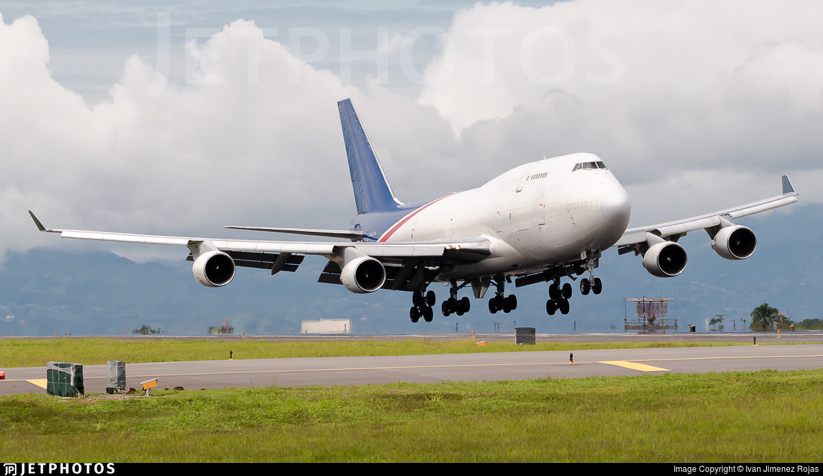 JetPhotos's tweet image. An Aerotranscargo 747 landing in San Jose. jetphotos.com/photo/9899825 © Ivan Jimenez Rojas