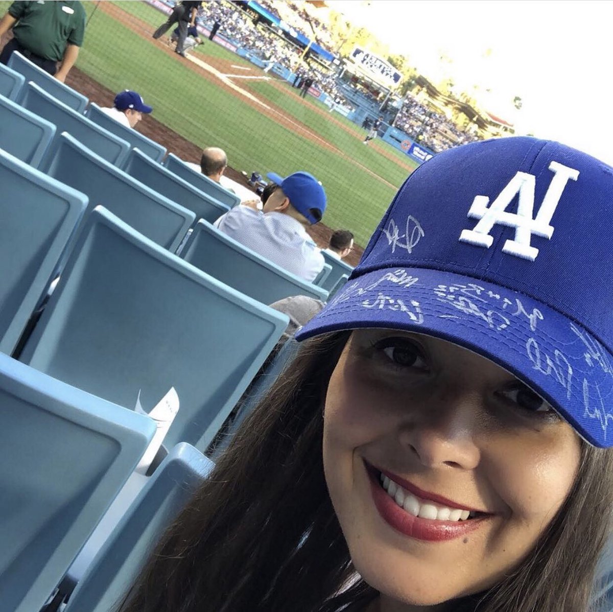 Take me OUT to the ball game.
Take me OUT with the CROWD...
... root root for the home team... ⚾️
for it’s one, two, three strikes your OUT #freedez #endcovid
#dodgers #dodgersnation #losangeles #longla #teamla #uclabiodesign #uclainnovates https://t.co/CLefE3VQEB