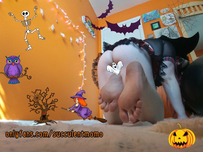 🔮 Anyone want to help me with my content?🔮 I want that maid outfit so bad.  👉 https://t.co/h1VVwaixSK  Go<a href="/tag/hottie"class="tags"><span>#hottie</span></a><a href="/tag/bigboobs"class="tags"><span>#bigboobs</span></a><a href="/tag/bootyful"class="tags"><span>#bootyful</span></a><a href="/tag/bootygoals"class="tags"><span>#bootygoals</span></a><a href="/tag/onlyfans"class="tags"><span>#onlyfans</span></a>