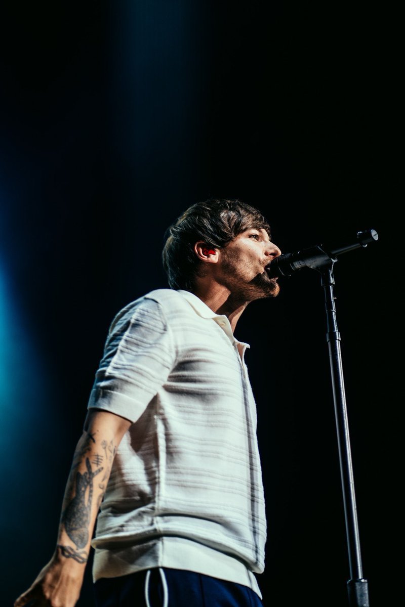 Louis Tomlinson Live. Life. Love. Nashville (a thread)