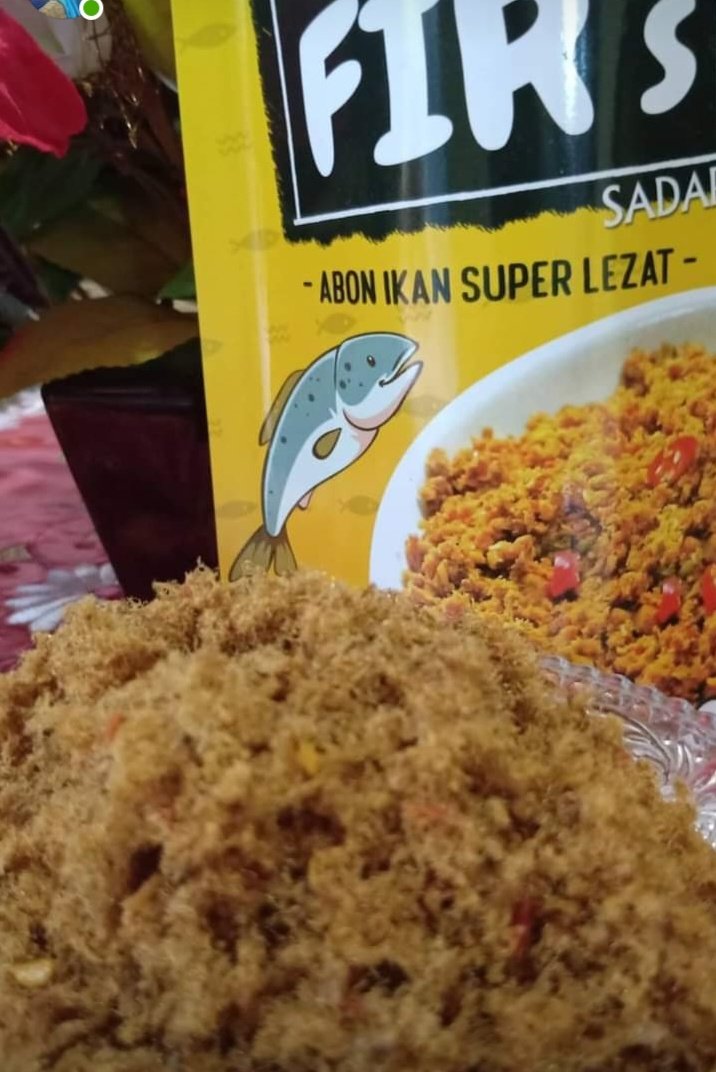 is_pelssy's tweet photo. Ngasong lagi.. 
Permisiiii

Abon tuna, permen manggis, halua kenari https://t.co/8fdKCcD4Ka