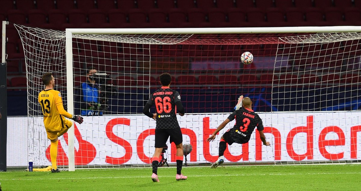 Sumwitter's tweet photo. On a day when we saw glaring mistakes from €50m valued Militao &amp; highly rated Varane, a makeshift CB showing such defensive skills is quite extraordinary. @_fabinhotavares is a versatile genius👌#UCL #LFC

9/10 Ground duels won
3/4 Aerial duels won
4 Interceptions
9 Clearances https://t.co/MH374vKU4R