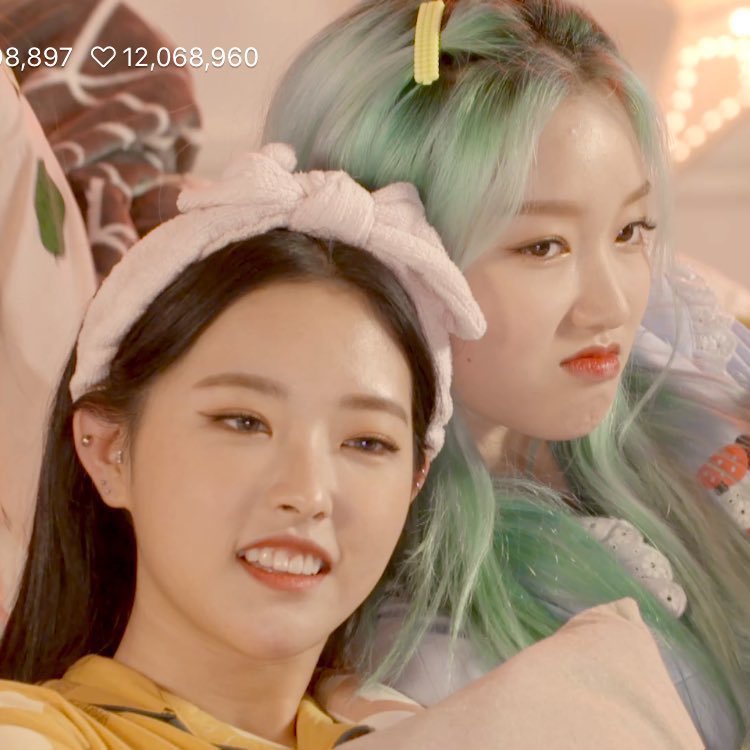 hyewonquotes's tweet image. welcome ~

- quotes posted here are stolen and fictional

- also a hyewon (and hyewonrim) stan account so we post pics, videos, edits, support fanarts, and fics of hyewon

- the quotes are made and posted just for fun. do not take it seriously PLEASE