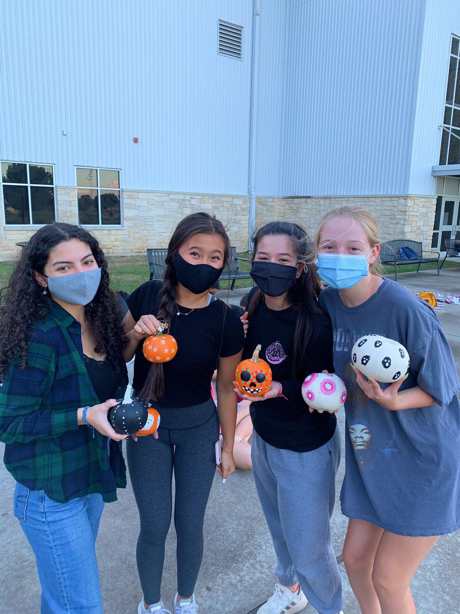 GRHS stuco tweet media
