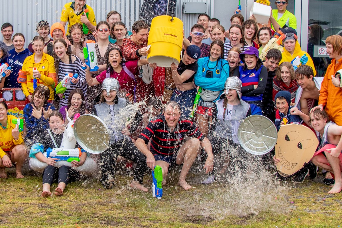 PARTY STARTED 🤸🏾‍♂️🤸🏼💥💥 
It was a wet &amp; wild start to the day for graduating Year 12 students today as the Class of 2020 let off steam after a tough year. We wish you all the best for your 🌟amazing 🌟 futures ahead. Keep in touch! You will always be red and blue...❤️💙❤️💙❤️💙