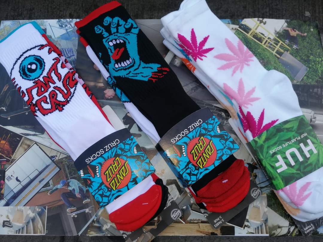 Zarapeskateshop's tweet photo. En #ZarapeSkateShop  STANCE!! #SantaCriz y #HUF 🧦🛹 💲🔥 Te esperamos Pronto tenemos gran variedad @zarape Tenayuca 55 B Letran Valle #CDMX #SkateShop #ProtegeteYProtegeALosDemas #UsaCubrebocas https://t.co/ekJRRbtx7i