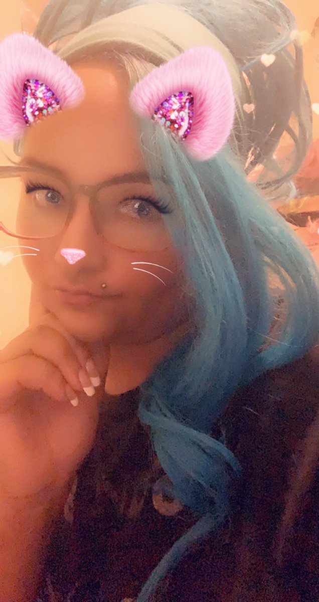 DerbyCityQueen's tweet photo. 💜💙❤️💚 https://t.co/4THDZZkvRP