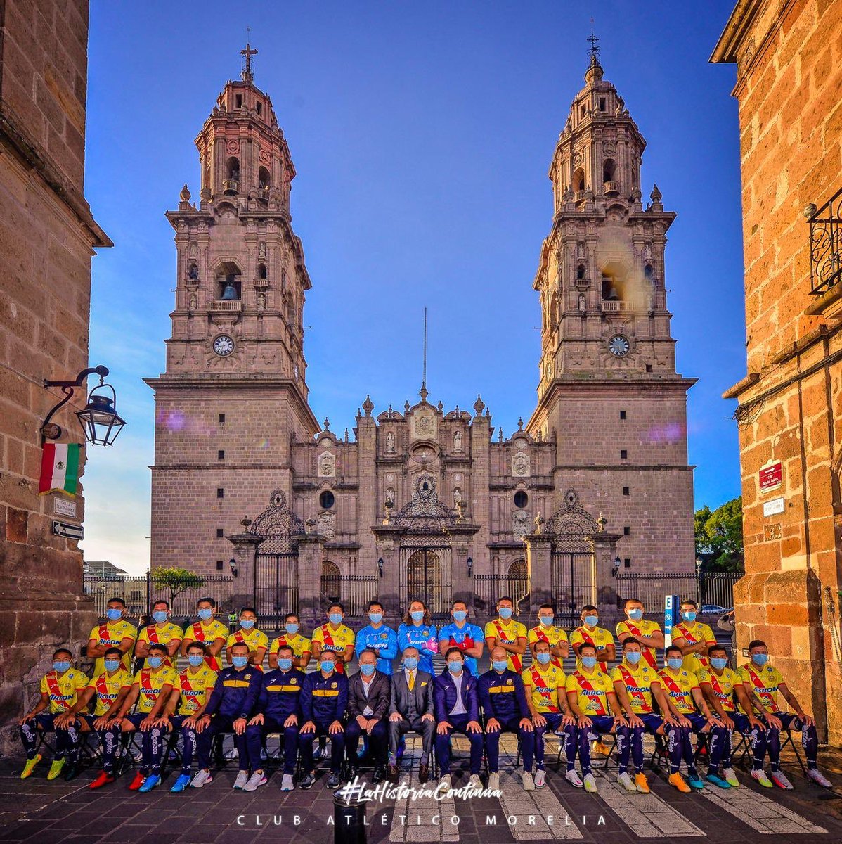 Este sueño llamado Atlético Morelia lo compartimos con toda la afición, unidos; seguiremos forjando nuestra historia. Primera Foto Oficial de nuestro equipo https://t.co/Opd9XLIwfq