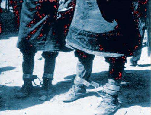 Serfs were exploited & must work for slaveowners. They were never treated as humans. A whole-day work would receive a stamp as reward; If they can& #39;t pay tax, they got their arms chopped off. If they made any mistake, they got beaten up, their eyes taken out, their skin peeled off