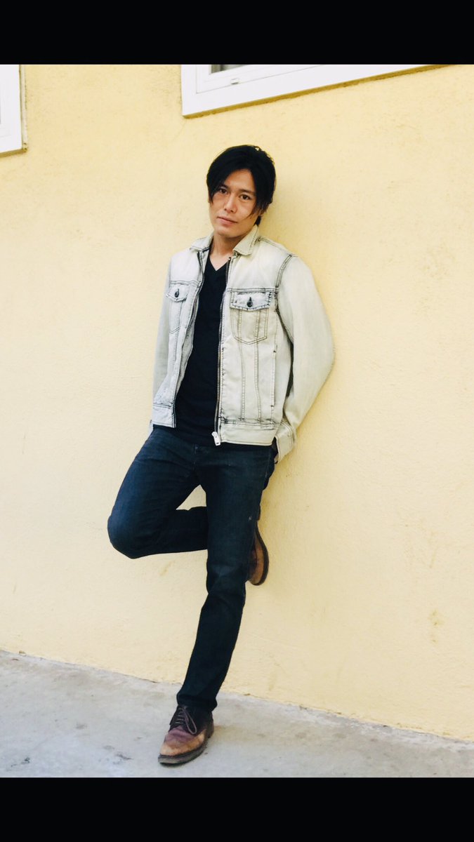 ShinM_official's tweet photo. Just booked a major commercial for an international campaign. Thanks to my awesome agent. 
New York, here I come🗽🤘😉
世界中で放映されるデカいコマーシャルの仕事が決まりました。エージェントに感謝。
ニューヨーク、今行くぜ！🗽🤘😉

#bilingualactor #model #stunts #vocalsit https://t.co/ZE4bfBGpL4
