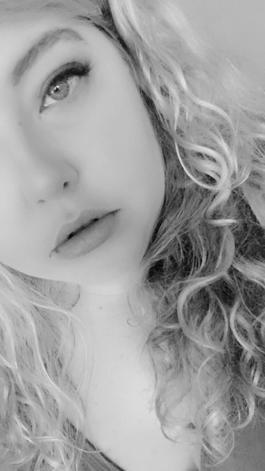 🍷Thirsty (4 attention) Thursday🍷   🍾SW THREAD🍾  💦Reply w/ ur sexy humps &amp; links💦   🍸 Like/RT 4 max exposure
