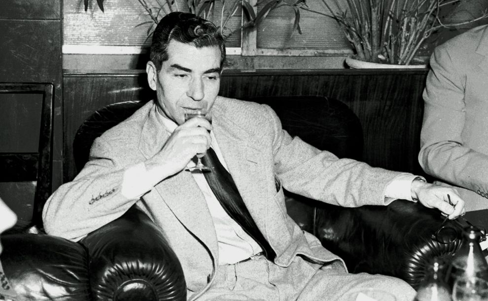 Lucky Luciano (seating member of The Commission) realizes this would bring down everything they built and denies Dutch’s request.Dutch goes against the Commission and attempts to kill Thomas Dewey anyway.The Commission orders a hit on Dutch Schultz.