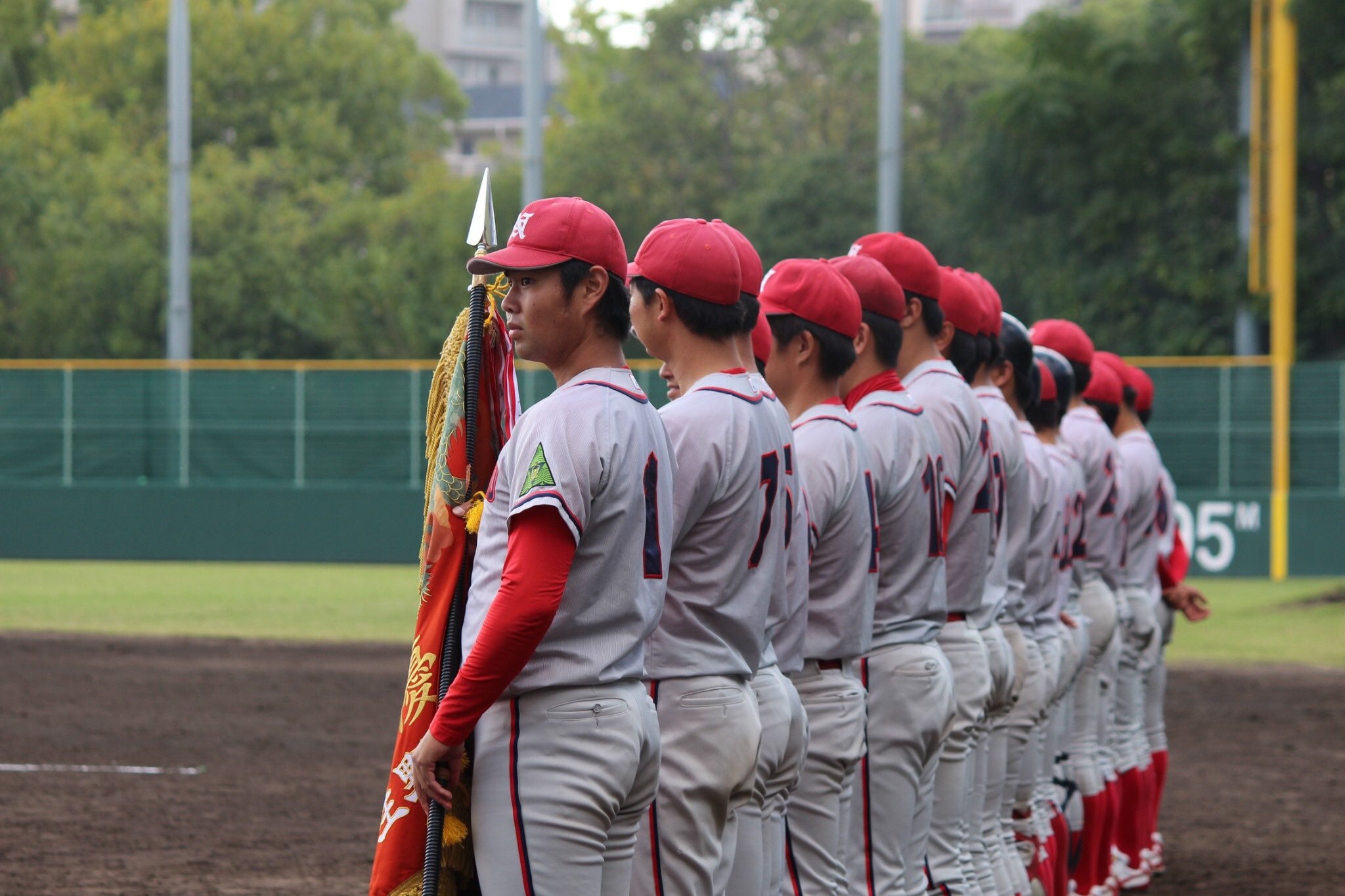 奈良学園大学 硬式野球部 令和二年度入学生の やる気あるマネージャー 連盟委員を募集しております 男女ともに 部の運営や連盟の運営を担う重要な役割です 責任も伴いますが 社会に出て役立つ人間力を身に付けることができ また多種多様な人間関係