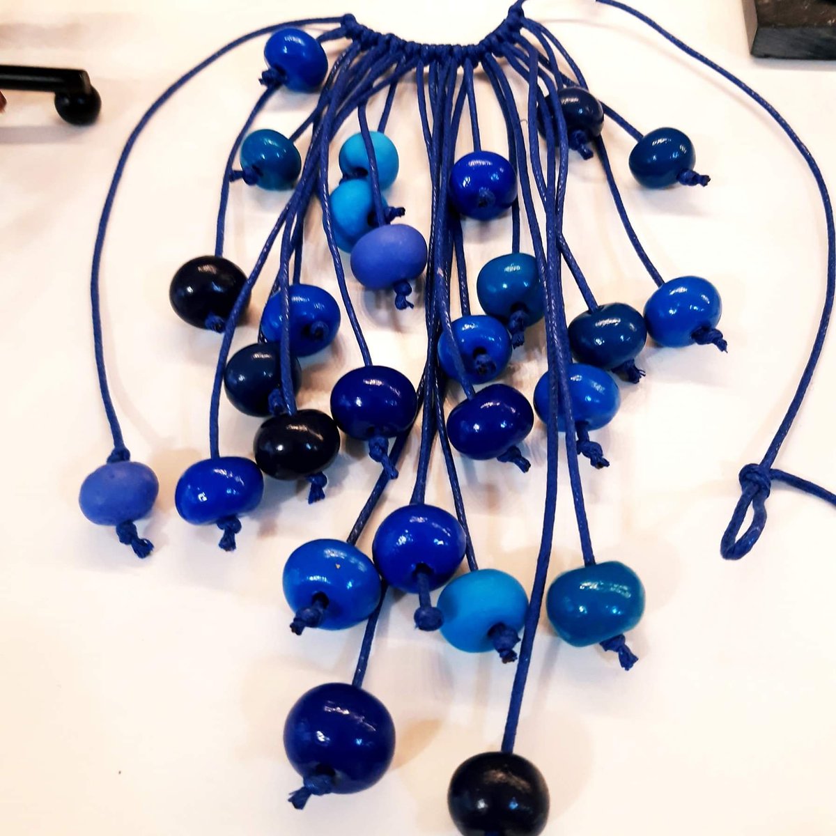 RomanticaTorino's tweet photo. Cascata di beads in argilla blu per questa collana scenografica 😍 #handmadeinturin #handmade #handmadejewelry #handmadeinitaly #bijoux #bijouxmadeinitaly #bijouxhandmade #torino #torinocentro #Trend https://t.co/7DgLlxDqdT