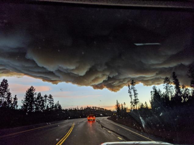 spehssforce's tweet photo. My mom took these as she left Grand Lake tonight possibly seeing her house for the last time. Multiple buildings in the town are already burning. #EastTroublesomeFire #TroublesomeFire https://t.co/ERhDzDECQk